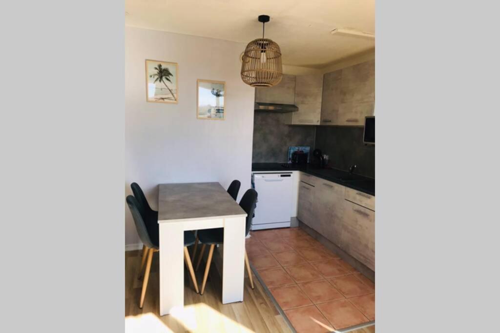Residence Port Soleil Duplex T3 46 M2 Climatise Gruissan Buitenkant foto